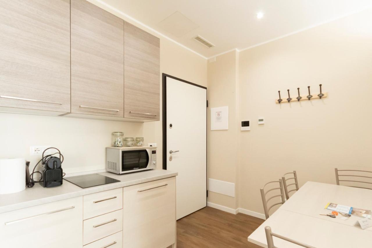 Via Torino Apartment 3 Milan Exterior photo
